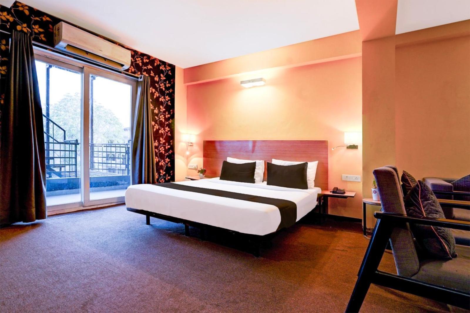 Hotel Aerotech Suite Új-Delhi Kültér fotó